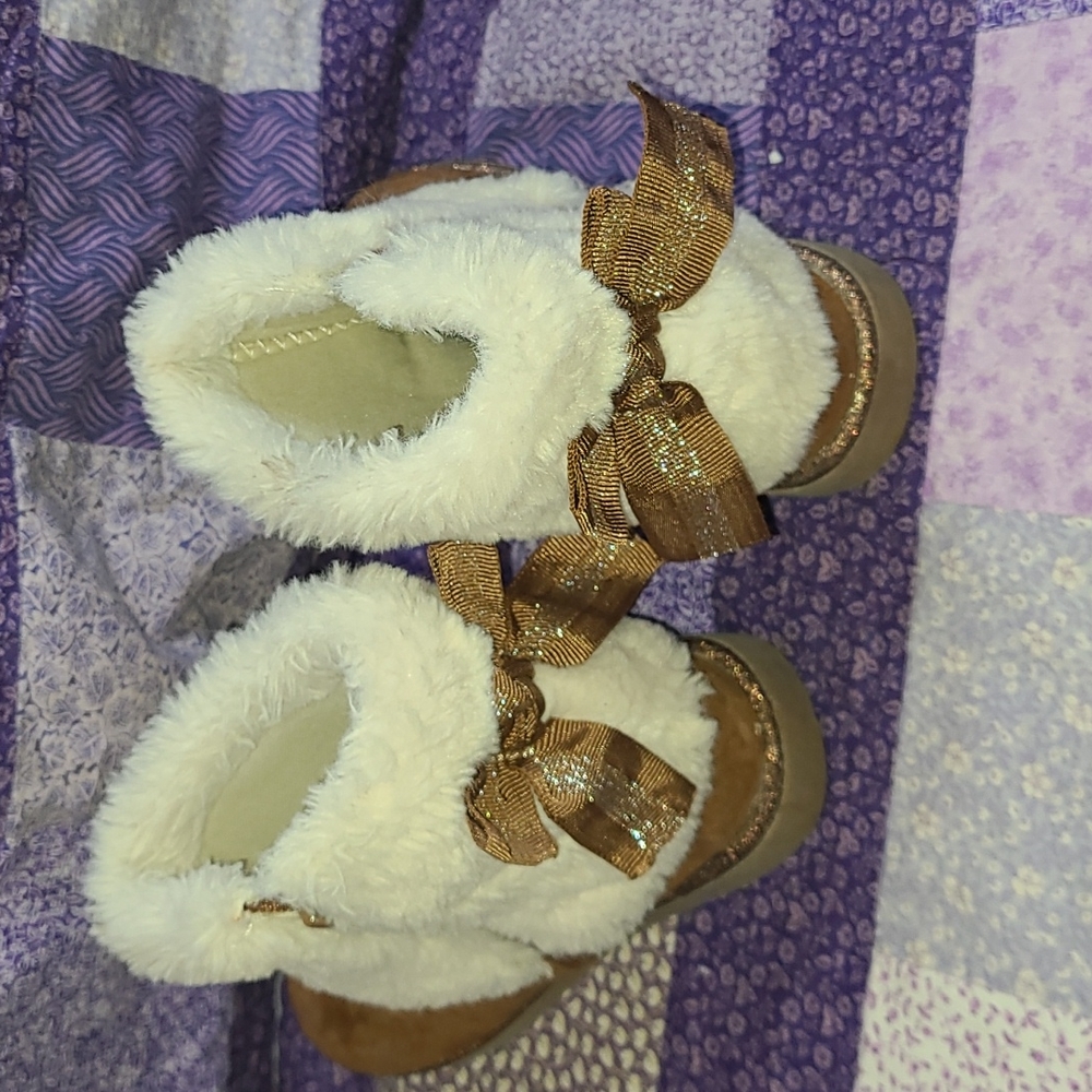 Girls winter boots